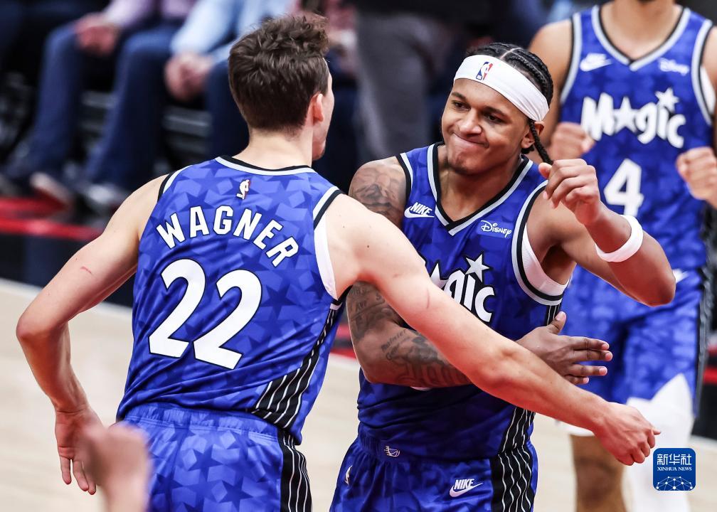 爱游戏入口关于转折点！奥兰多魔术临场应变，NBA常规赛集结日攻防权衡，话题不断，年轻球员得到机会的信息